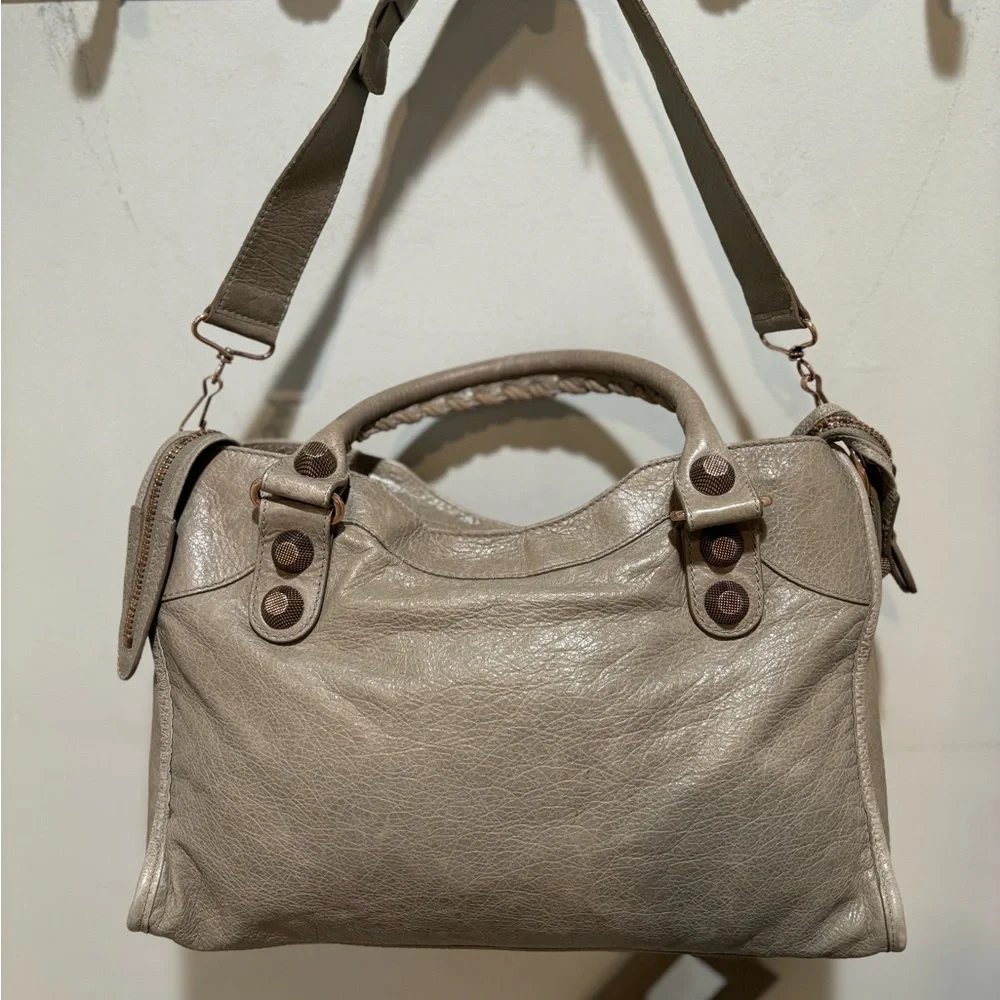 Balenciaga City Handbag - Picture 7 of 16